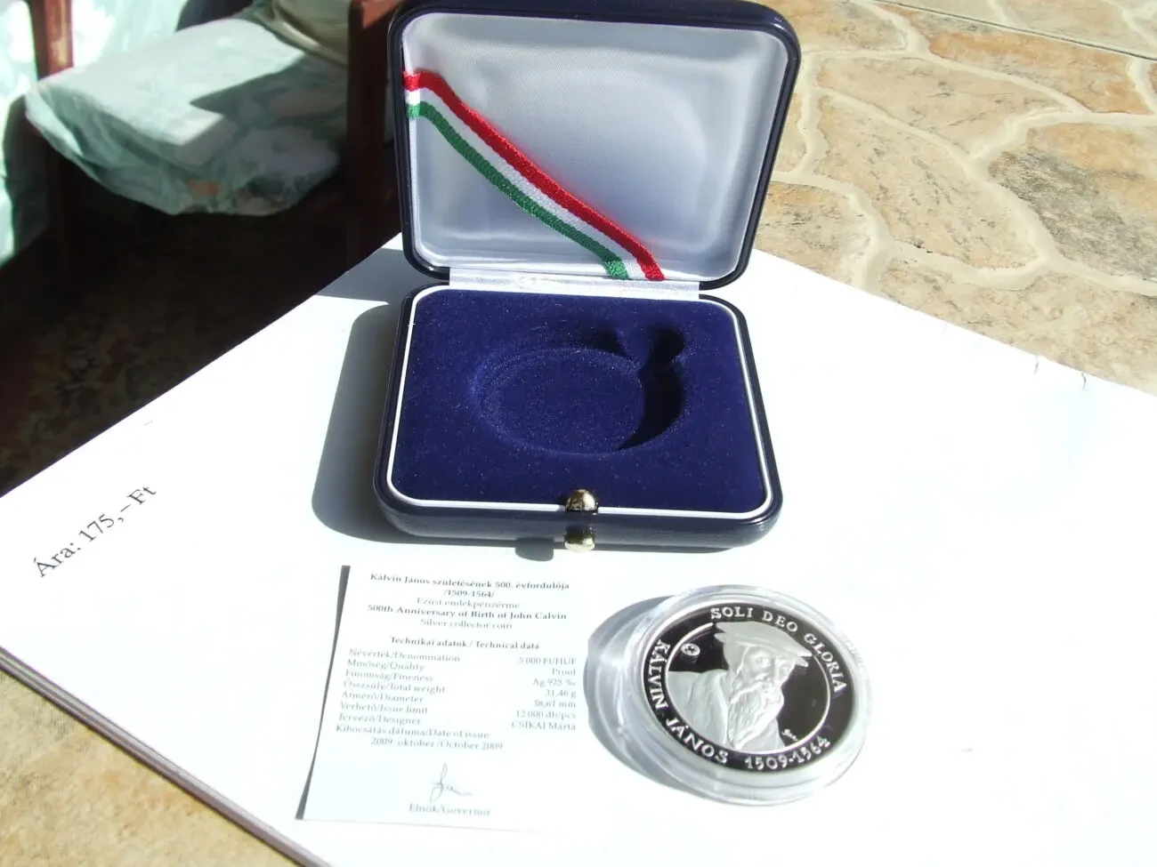 Срібло 1 унція 925 проба  сертифікат коробка. 5000 форінтів 2009 рік 5