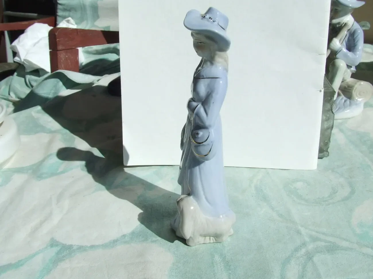 Фарфор дівчина з собакою роз. 18 х 6 см. 1990 роки. ручний розпис. 3