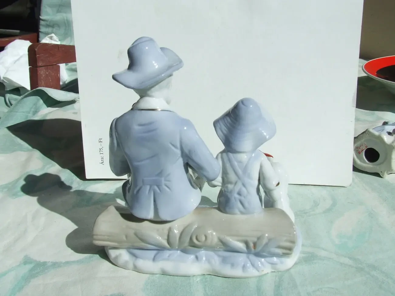 Фарфор дід з внуком роз. 18 х 18х 10 см. 1990 роки. ручний розпис. 7