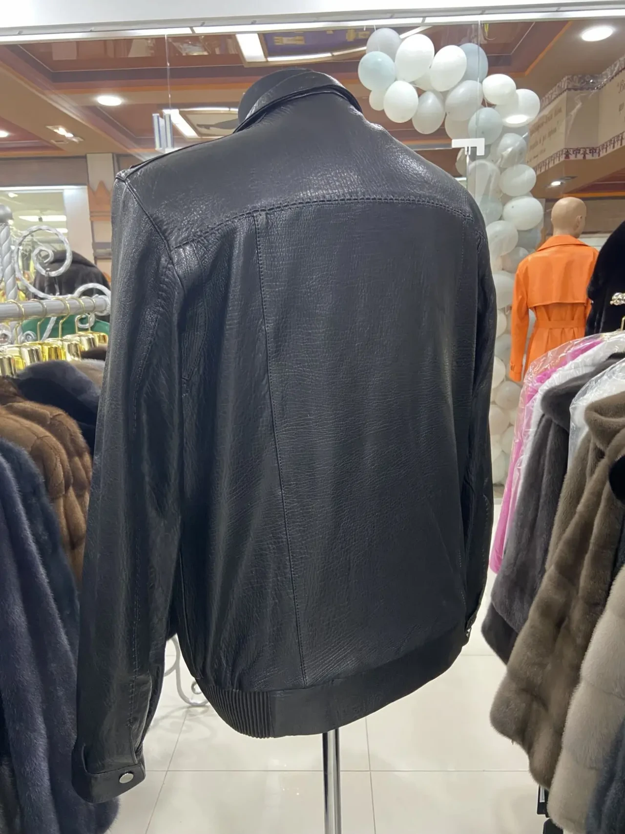 Чоловічі шкіряні бомбери комір стійка,джамбо та веджеталь 4