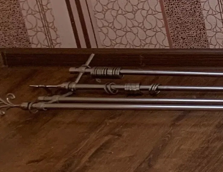 Два карнизи з нержавійки 1,5 м й 3,2 м (торг) 2