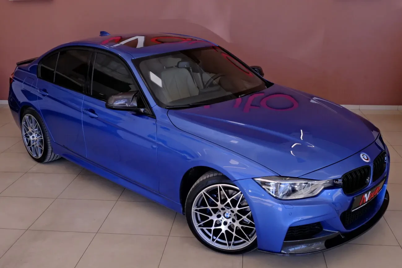 BMW 328i xDrive 4