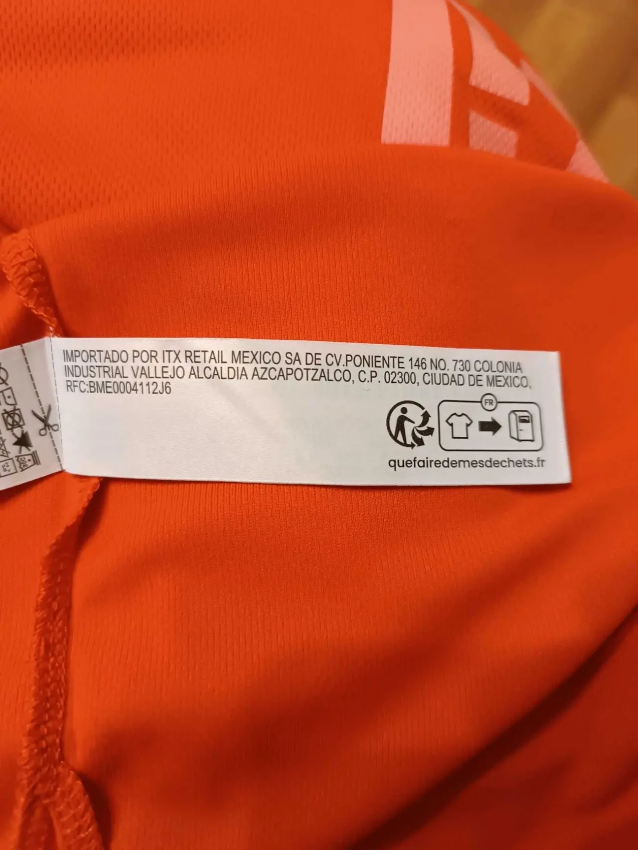 якісна брендова стильна футболка 8