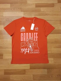 якісна брендова стильна футболка