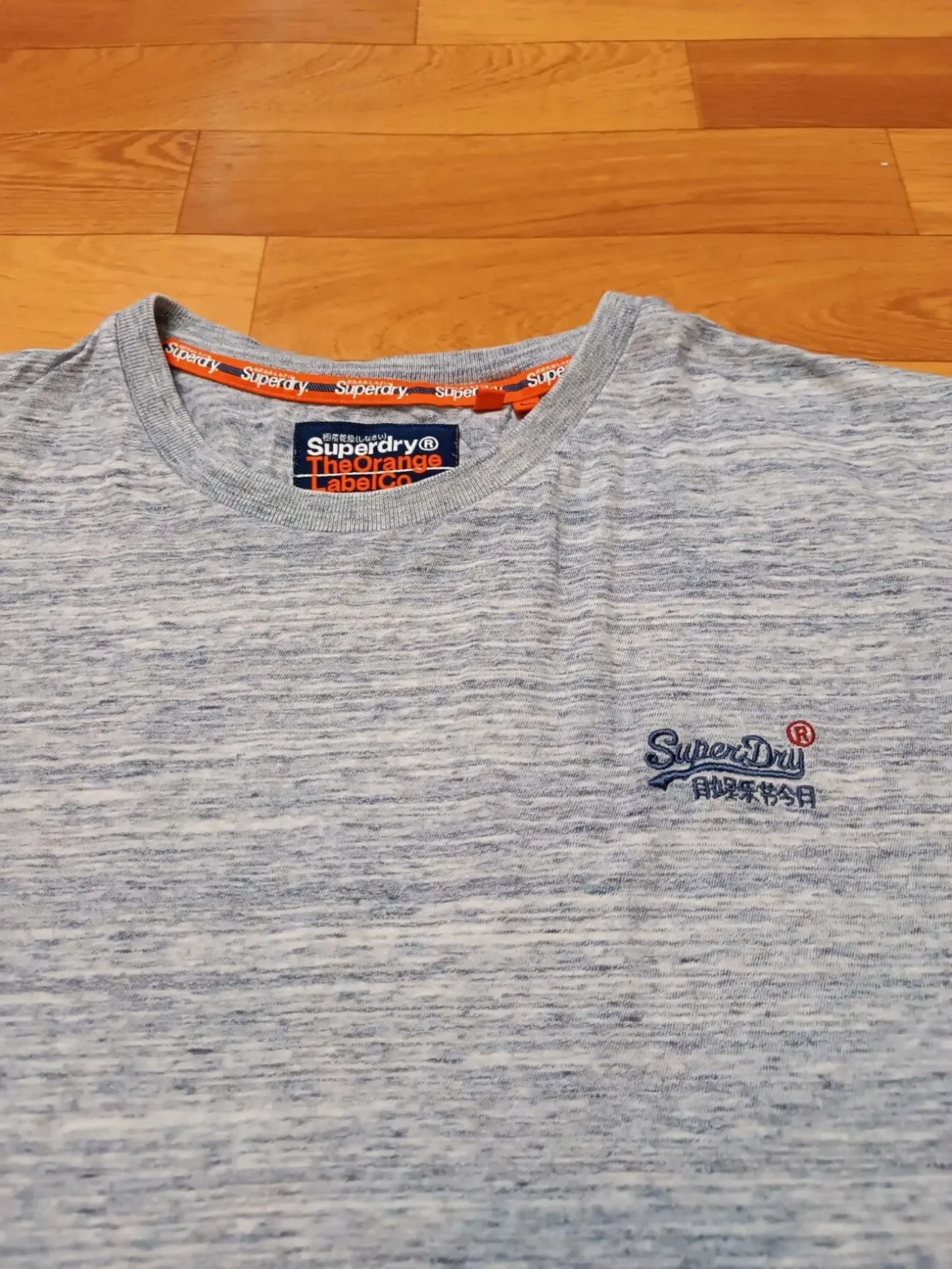 якісна брендова стильна футболка 4