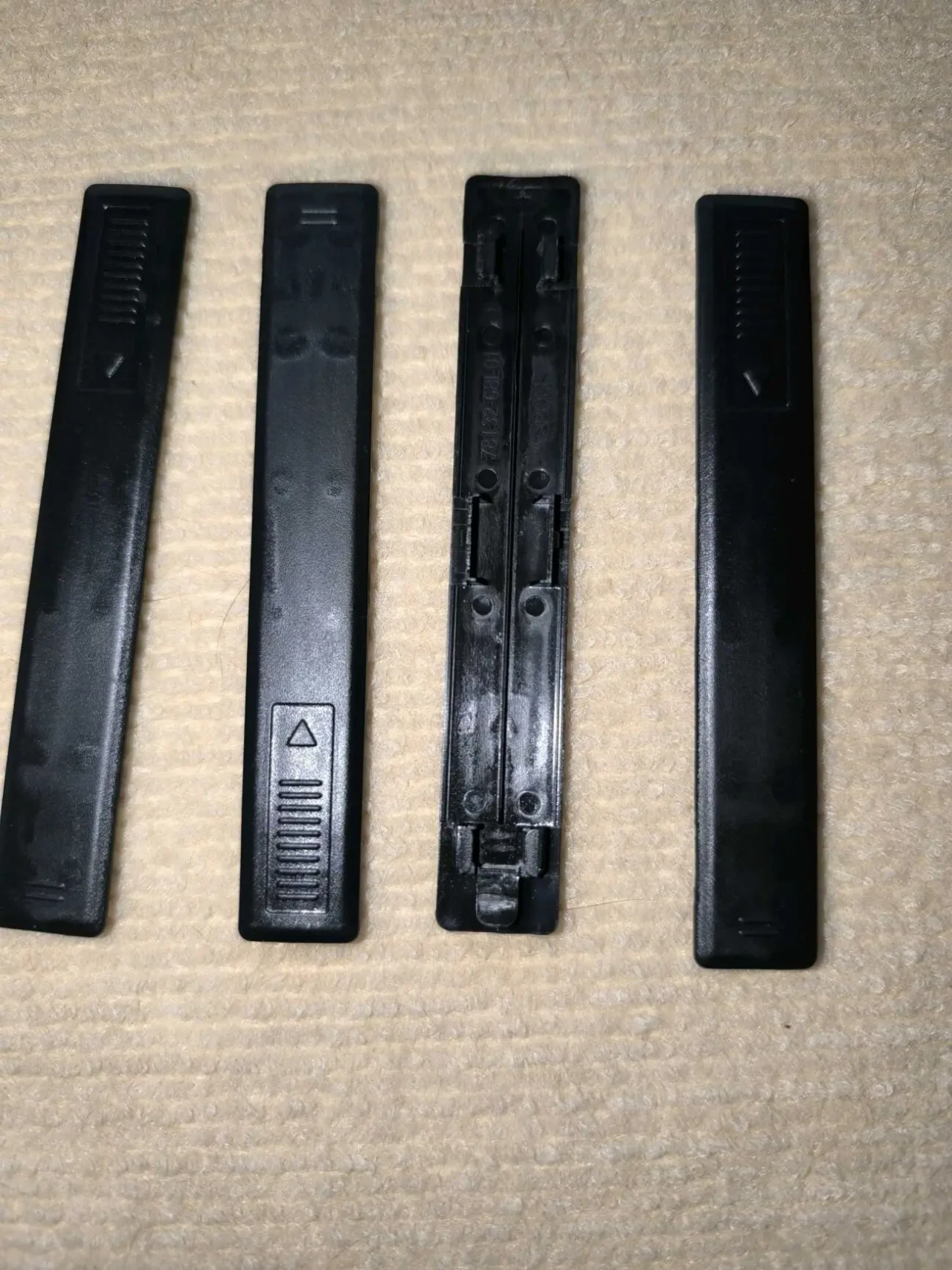 заглушка молдинг Suzuki 2