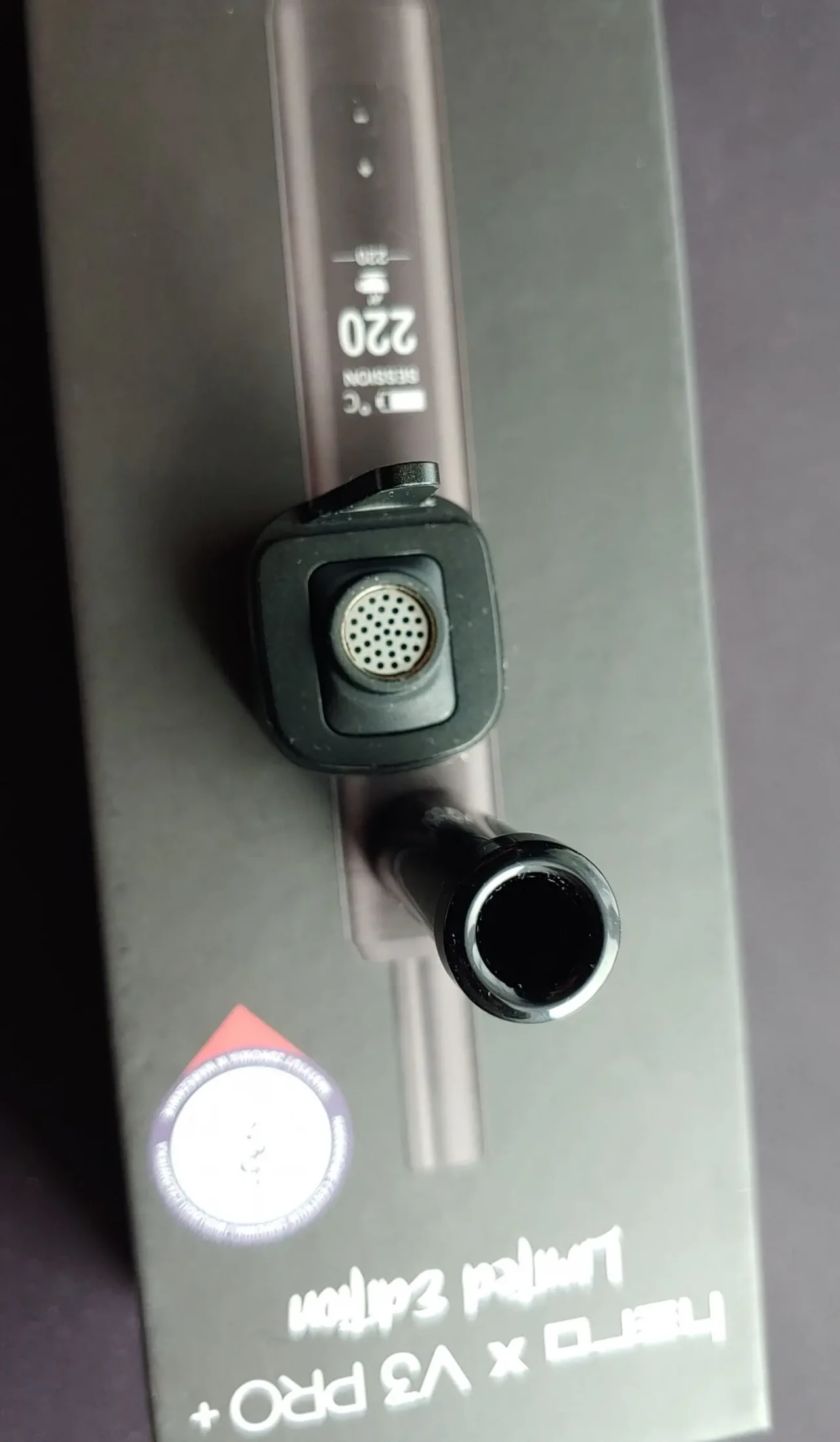 Вапарник XMAX V3 PRO X Hero Limited Edition для олійок трав воску 2