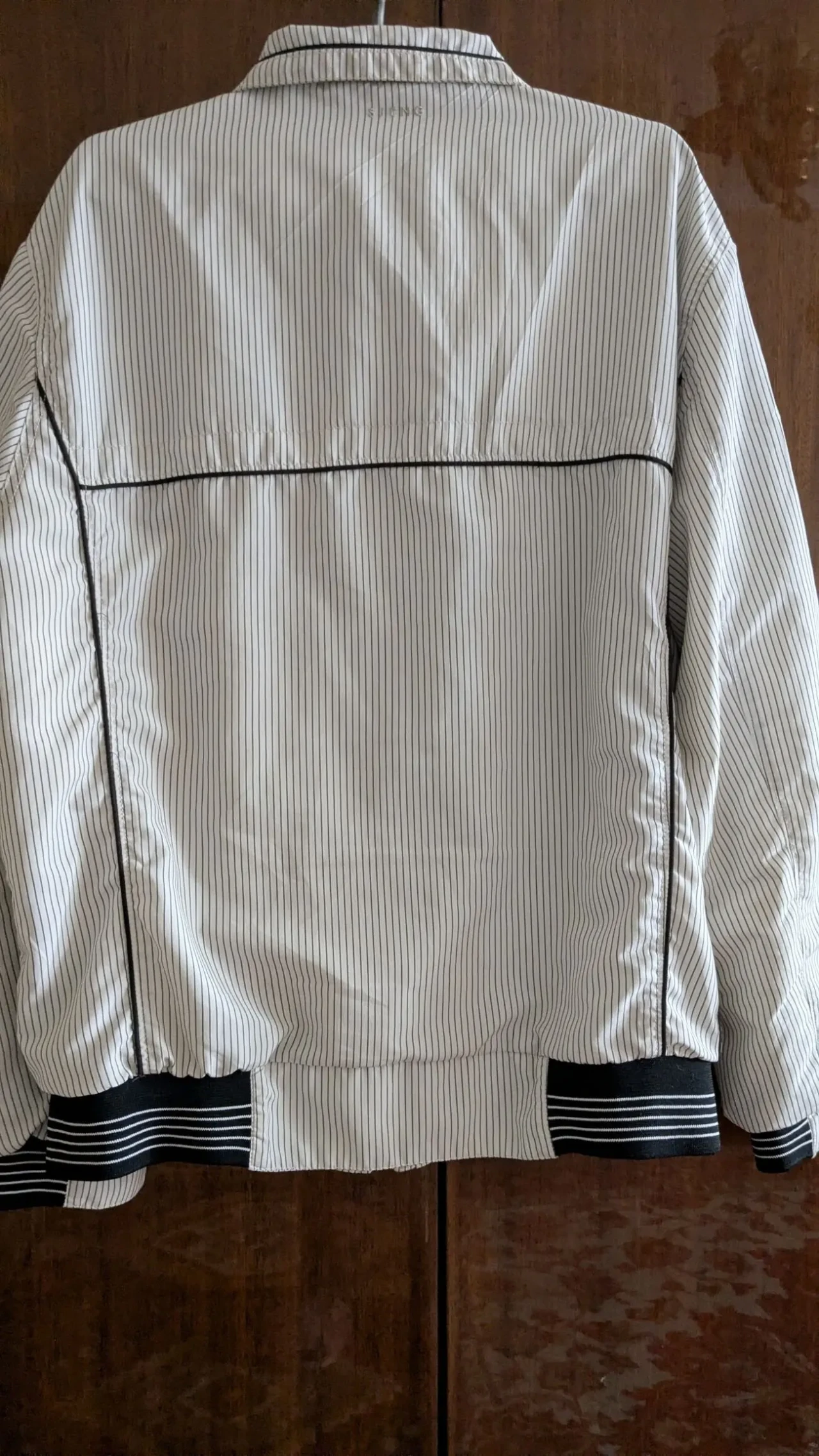 Мужская лёгкая ветровка. Sjeng Sports 10