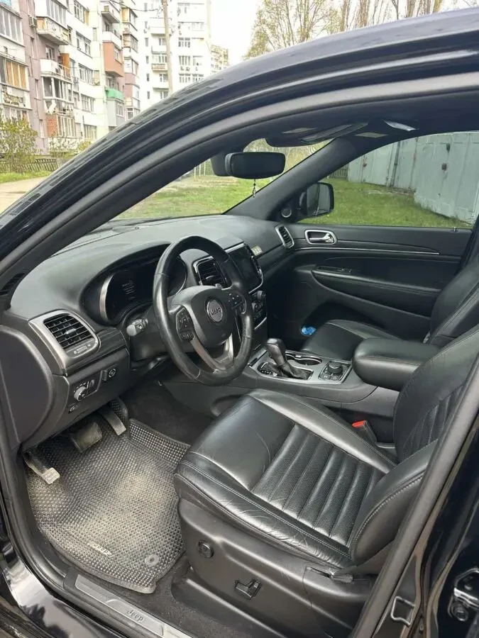 Jeep Grand Cherokee 2020 р.в. Продам 7