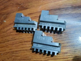 Кулачки зворотні до польського патрону 100 мм