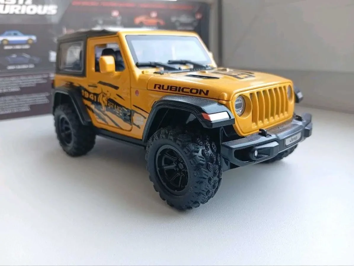 Масштабная модель автомобиля 1:32 Jeep Rubicon 4