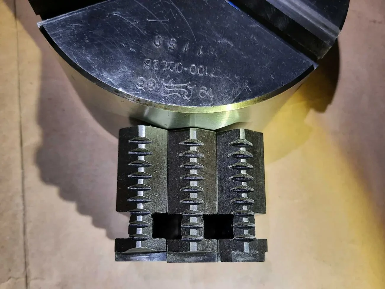 Патрон токарний високоточний 100 мм 3