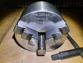 Патрон токарний високоточний 100 мм