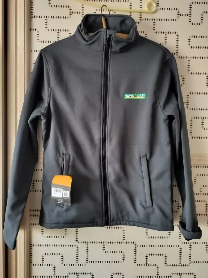 Чоловіча Куртка .світшелл сірого кольору розмір М обо 50 євро