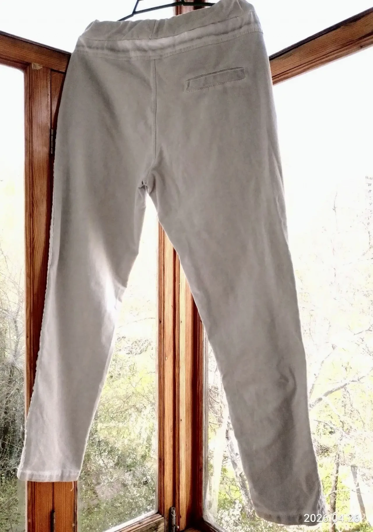 Спортивные серые штаны 10 12 м хлопок, ровные, на резинке, карманы 2