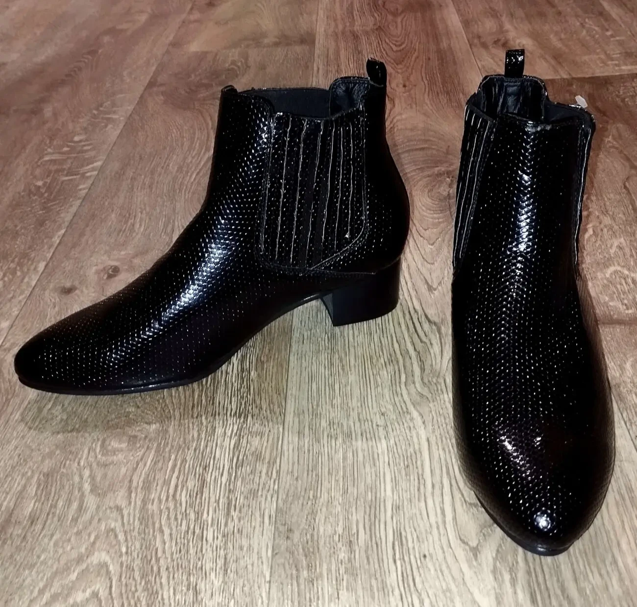 Нові ботильйони від французького бренду etam 3