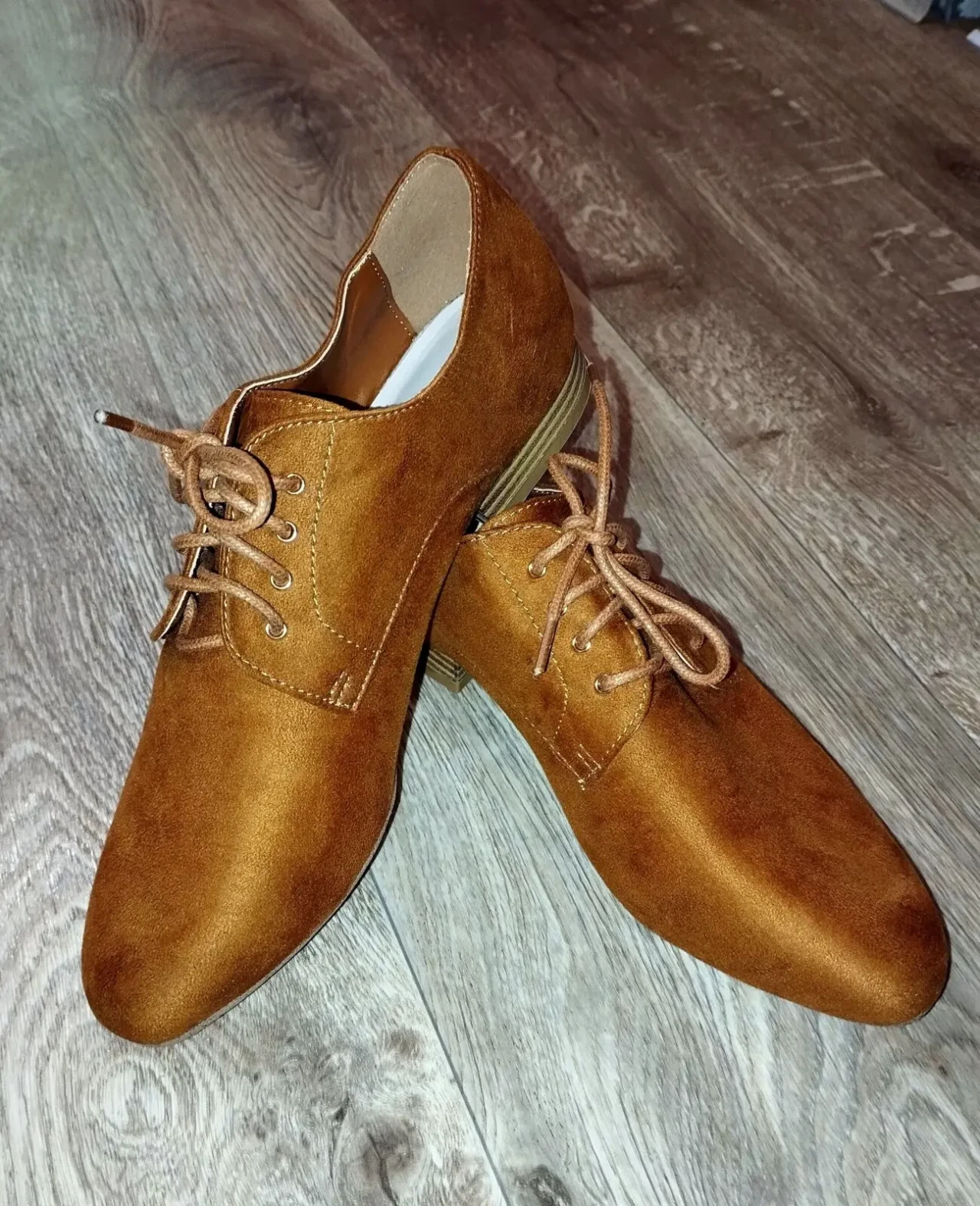 Нові оксфорди з імітацією замшу від французького бренду Etam 4