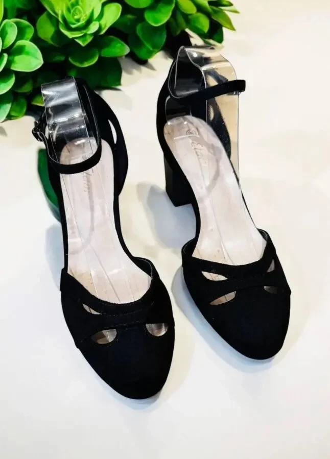 Нові босоніжки під замшу від французького бренду etam 2