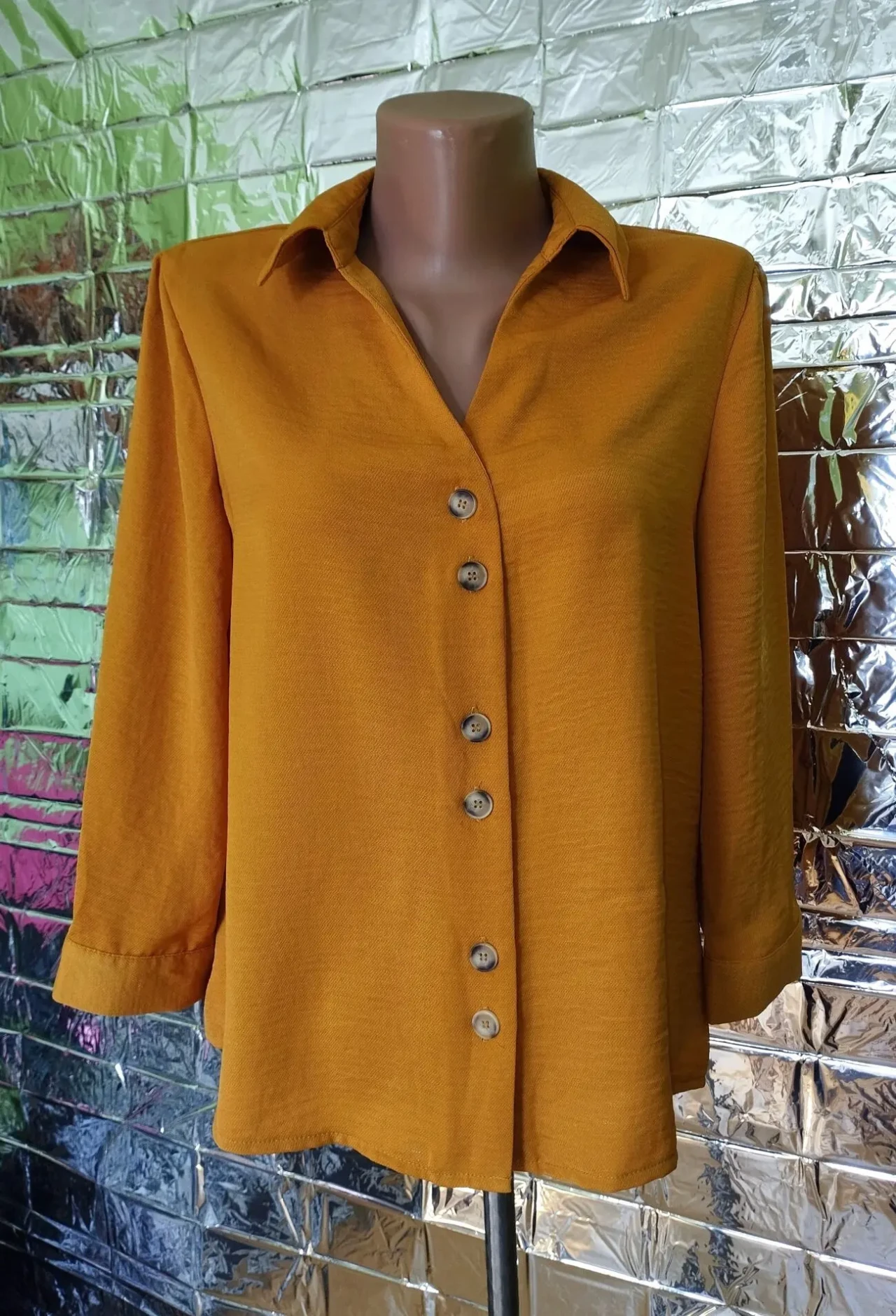 Блуза від французького бренду etam