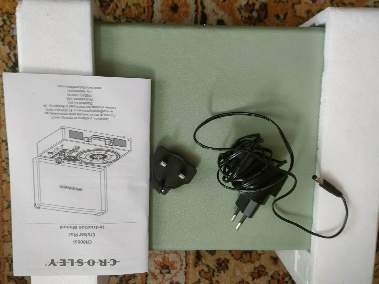 Вініловий Програвач Crosley Cruiser CR8005F Plus , грамофон НОВИЙ 2