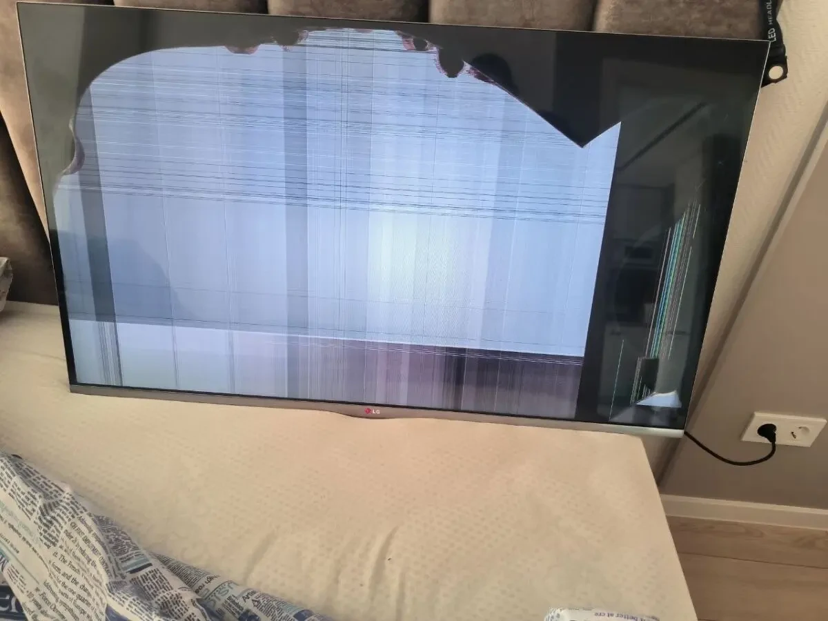Материнская плата (Main Board) для телевизора LG 47LA741V-ZA 6