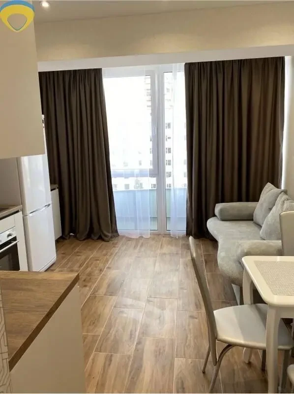 Продам 1 ком.квартиру на Львовской.ЖК Море 4