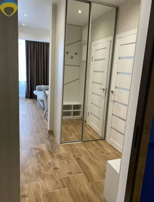 Продам 1 ком.квартиру на Львовской.ЖК Море 5