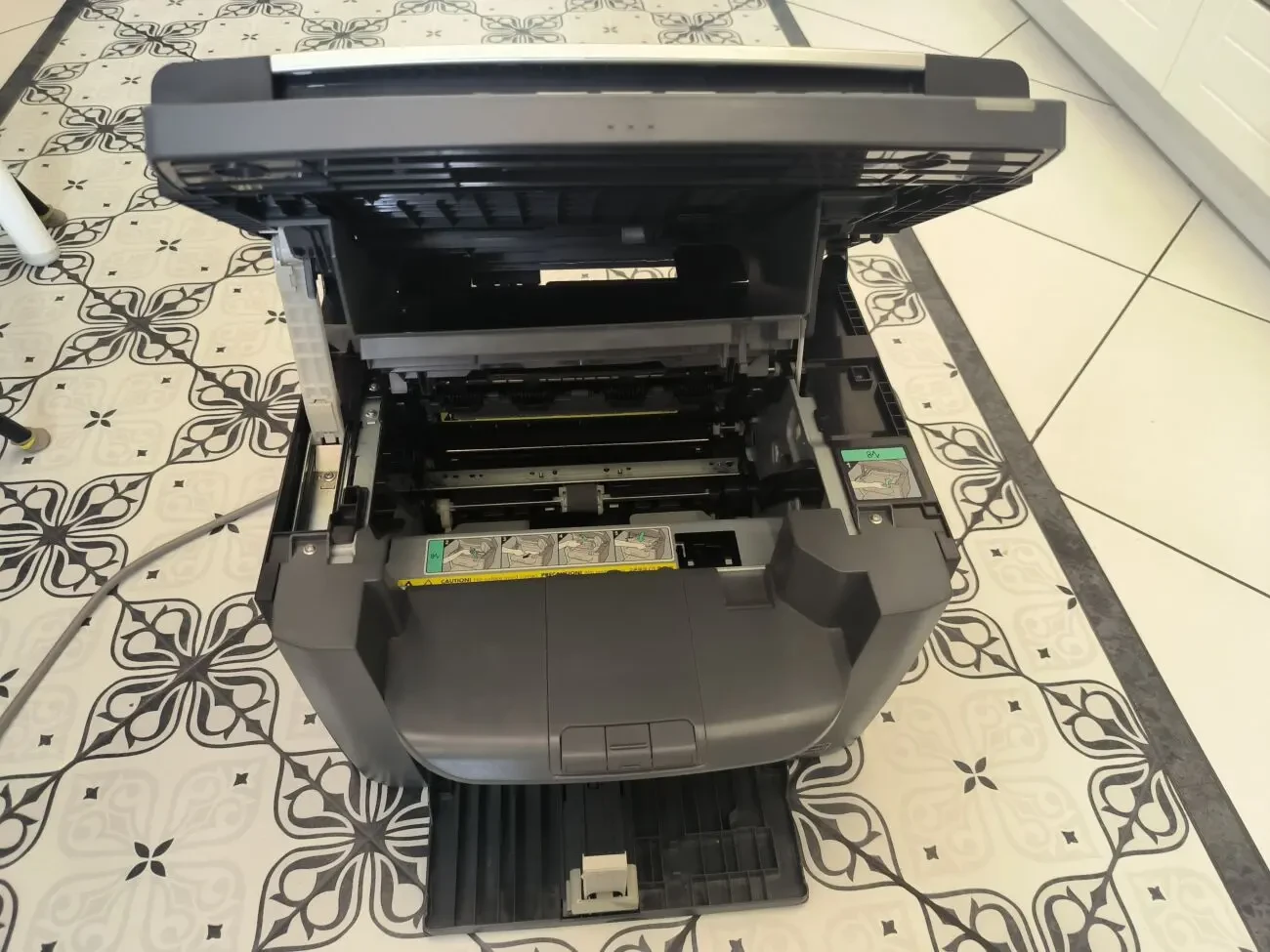 Лазерное МФУ Canon i-Sensys MF-4018 3 в 1 (принтер, сканер и копир 3