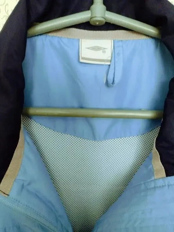 Мужская лёгкая спортивная ветровка, голубая. UMBRO 7