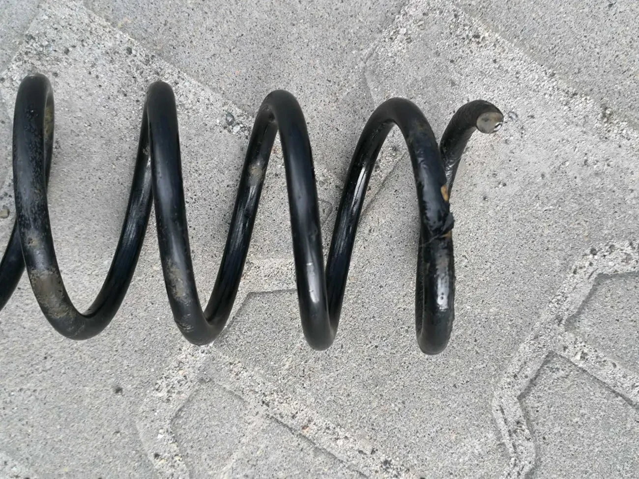 пружина Мазда 3 бк хетчбек 3