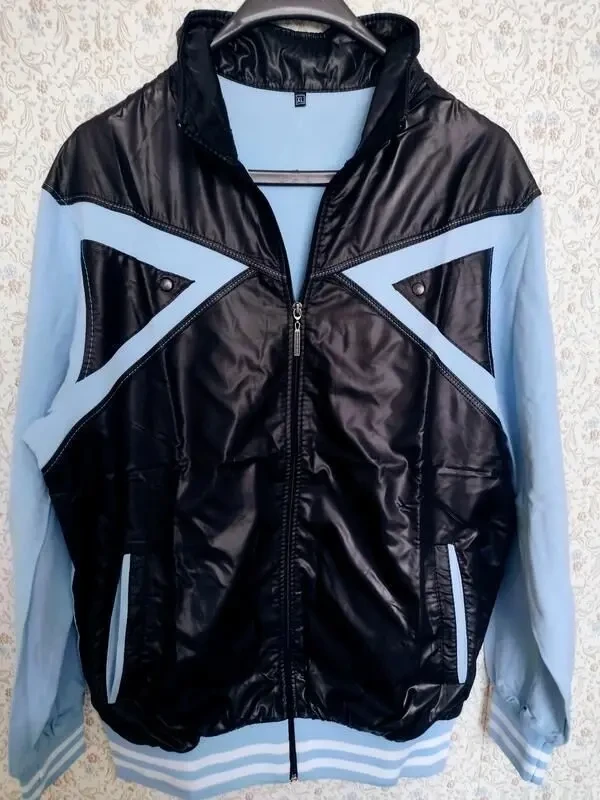 Мужская спортивная кофта, ветровка.