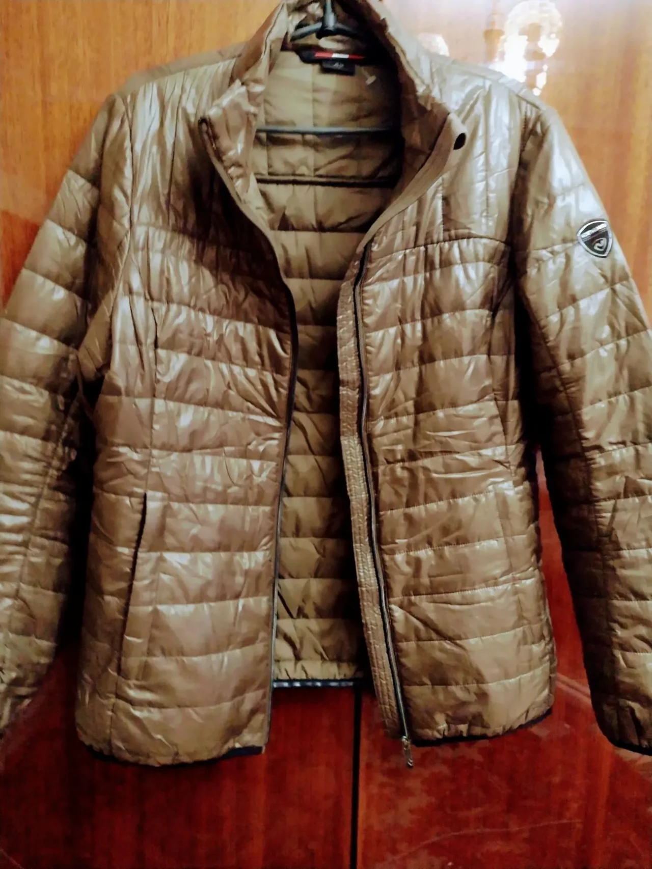 Женская легкая стеганная куртка. 4