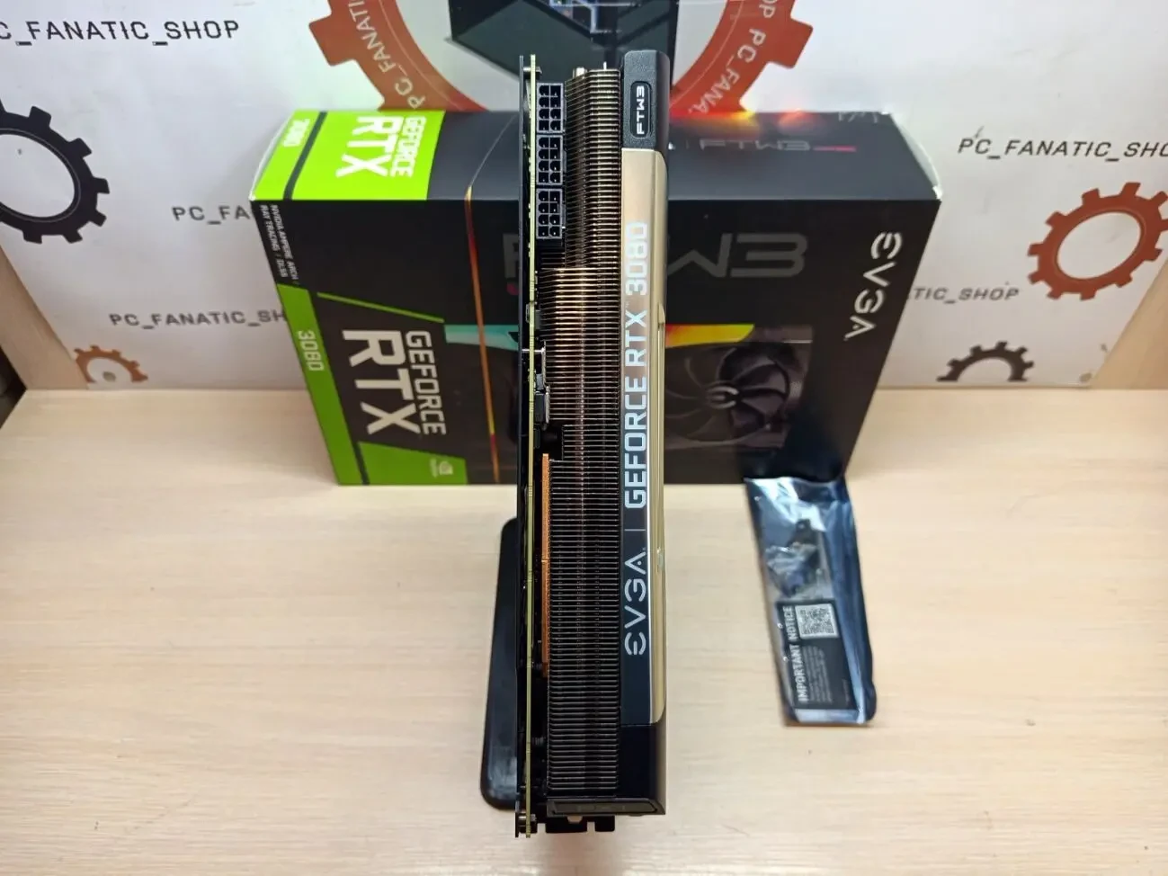 Відеокарта EVGA GeForce RTX 3080 FTW3 ULTRA GAMING (10G-P5-3897-KL) 3