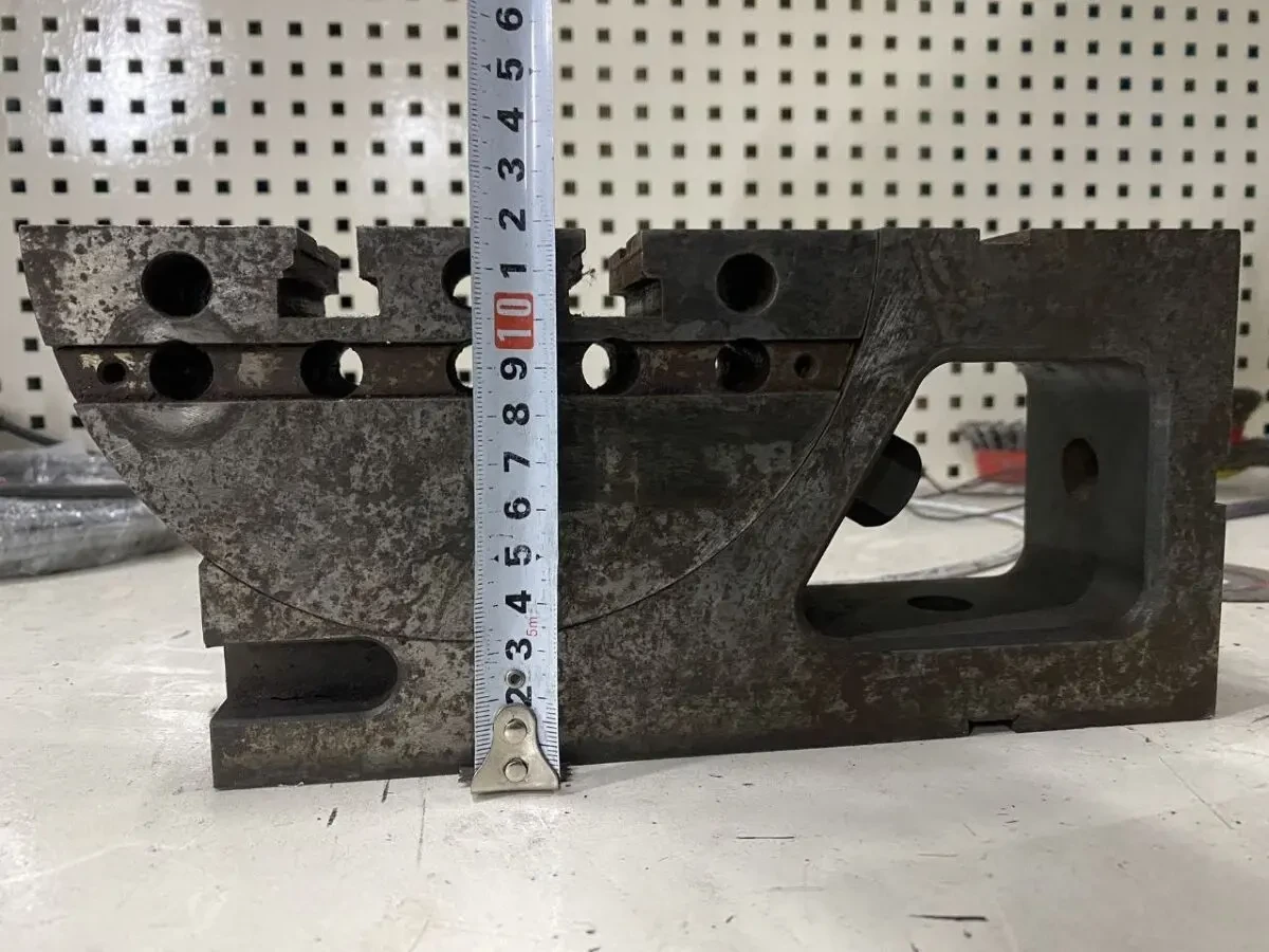 Усп 12 кронштейн поворотний  б/у 3