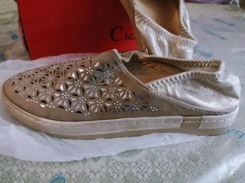 Женские мокасины