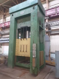 Новий гідравлічний прес РНО-2-400