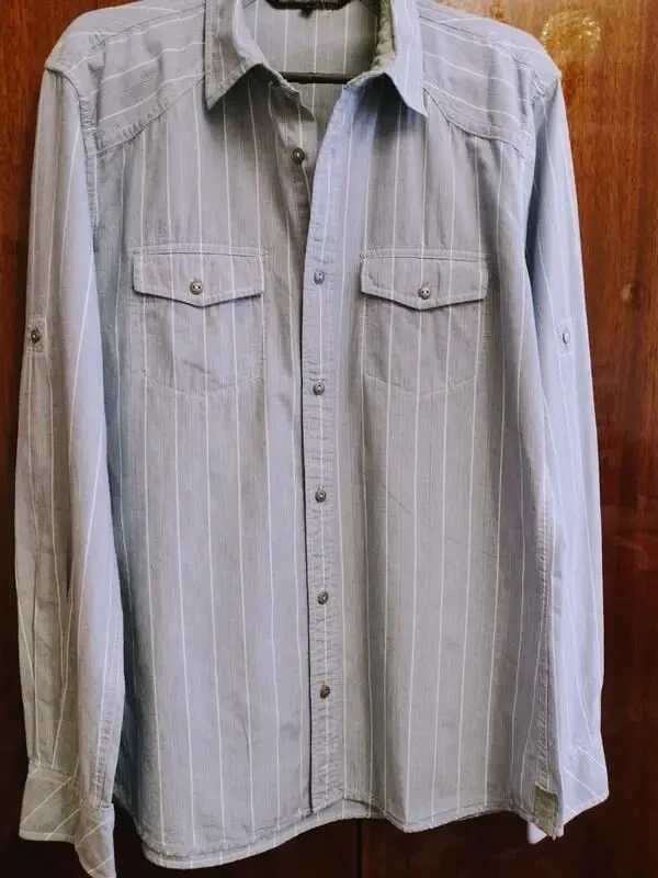 Классная мужская рубашка с карманами, хлопок.