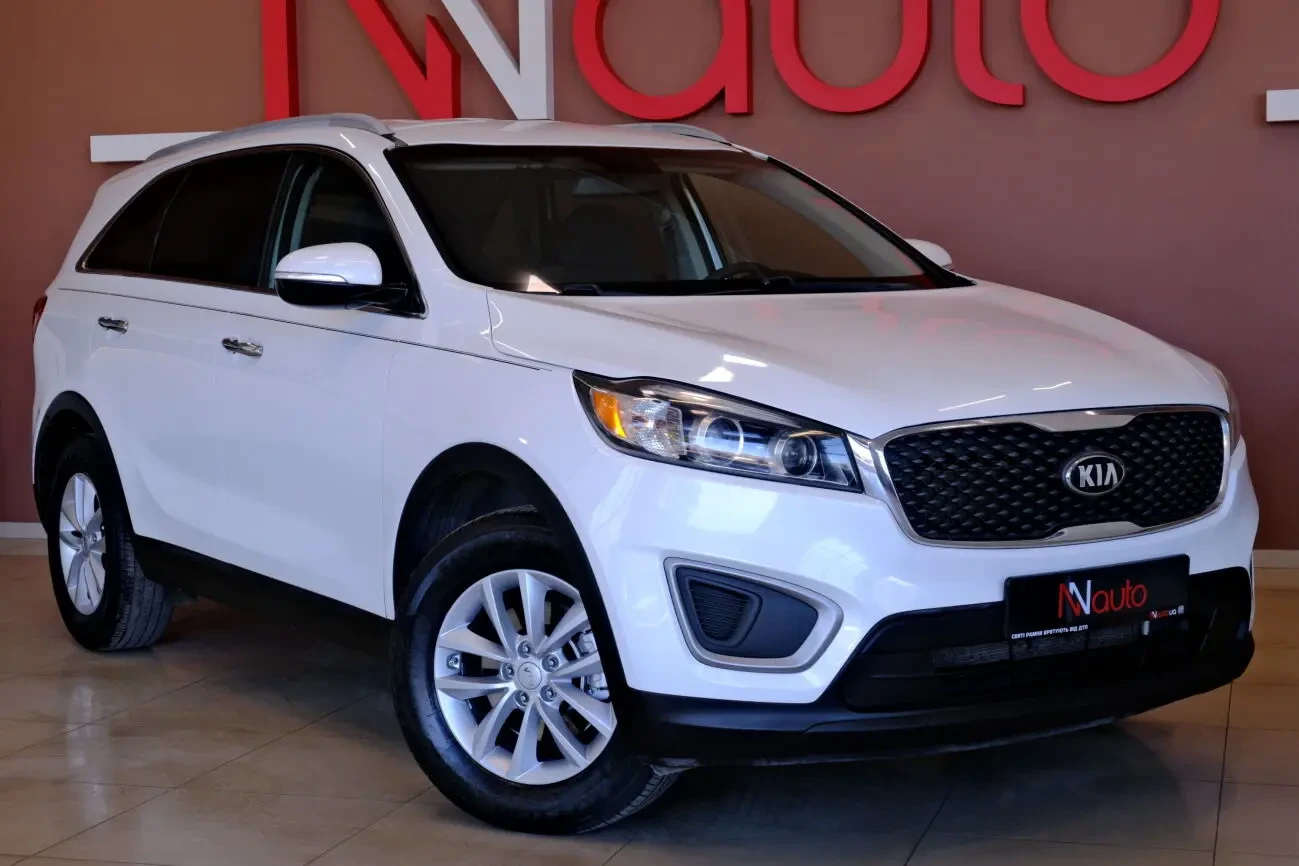 KIA Sorento 4