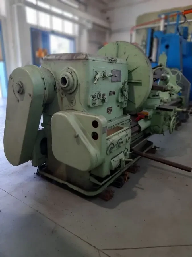 Токарний верстат Діп 300 рмц 2,8 метра 9