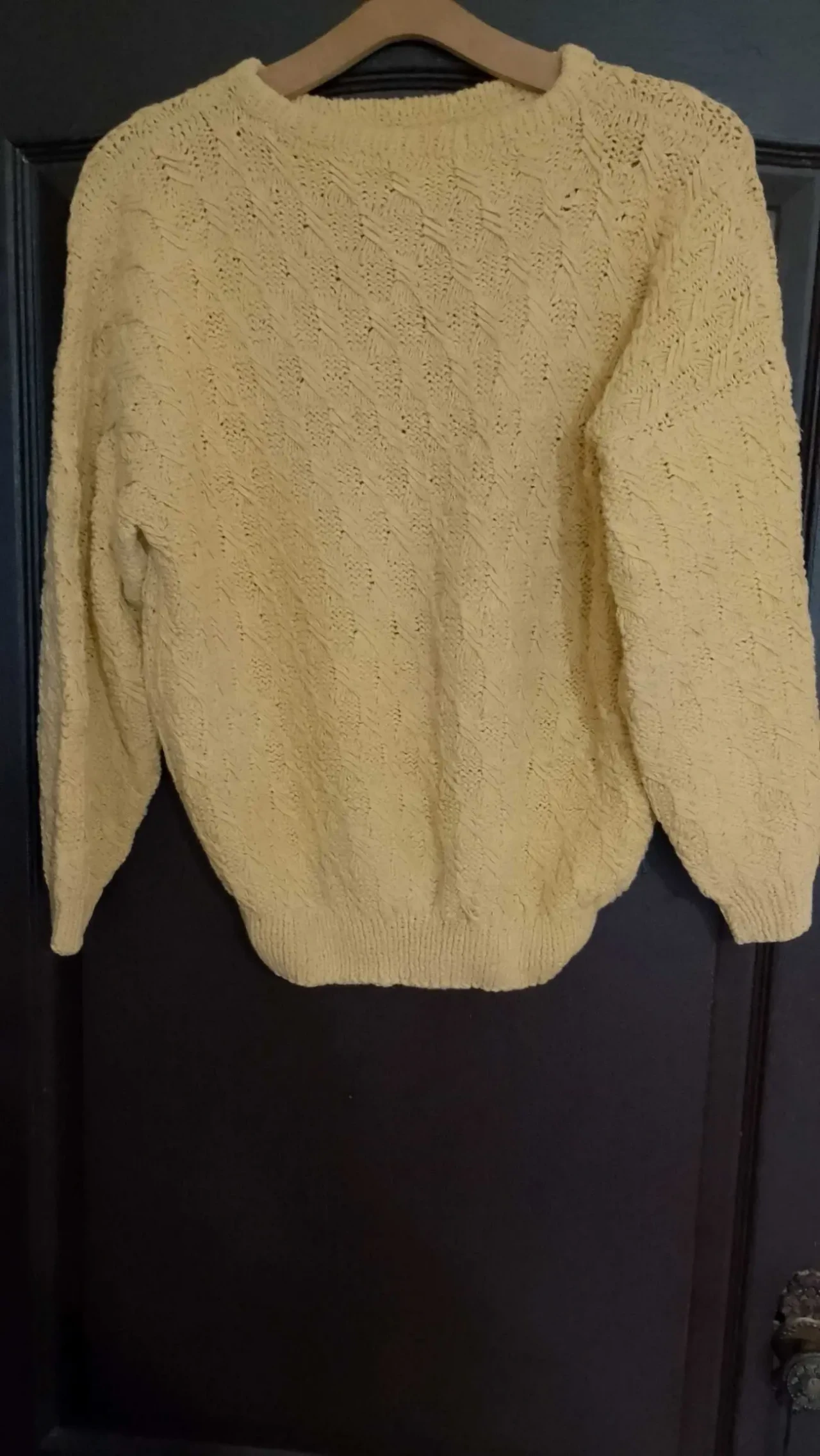 Продам женские вещи 5