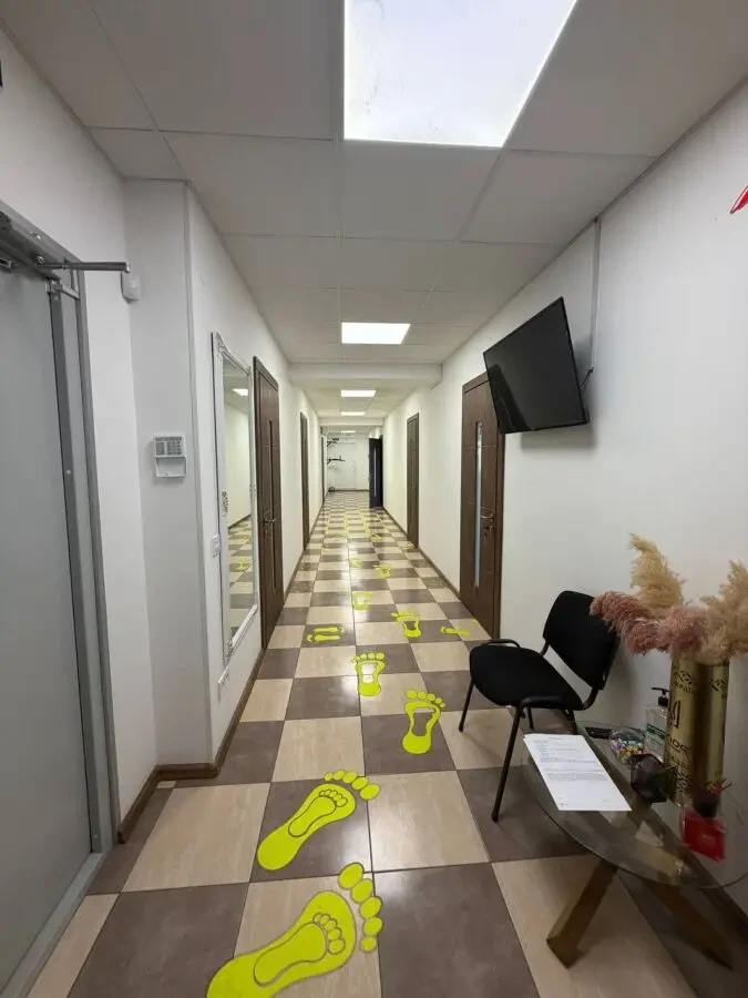 Здаю в оренду офісне приміщення у Львові (Сихів) Полуботка31 2