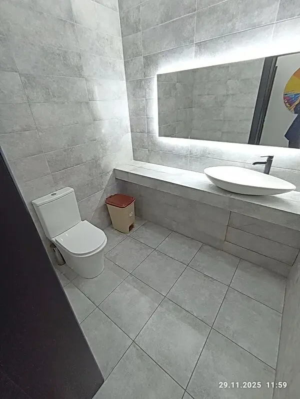 Офис 100 м2 с бесперебойным энергоснабжением, 4 кабинета, Центр 9