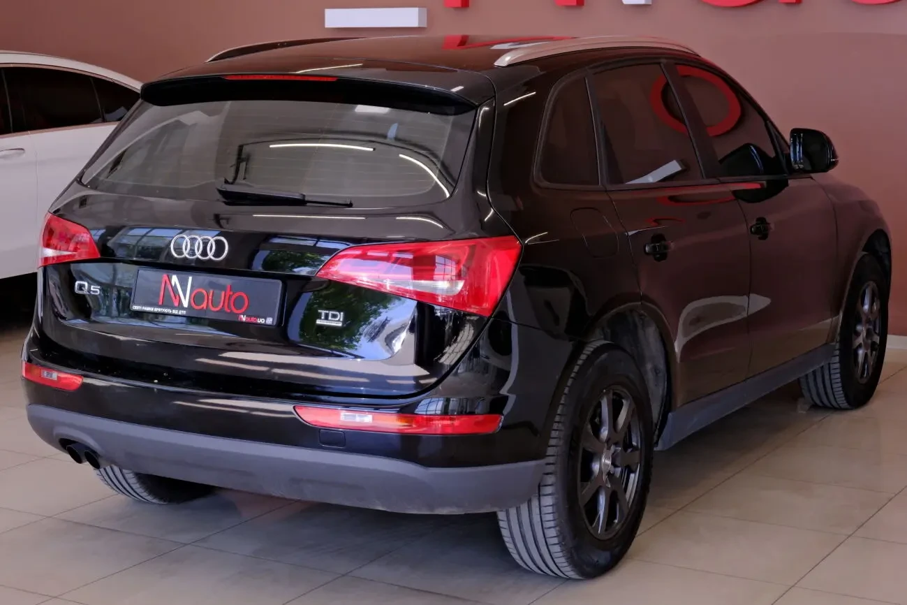 Audi Q5 Auto 5