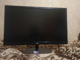 Продам монітор LG