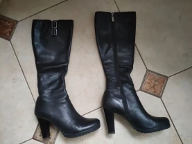 Чоботи жіночі демісезонний б/в в Києві