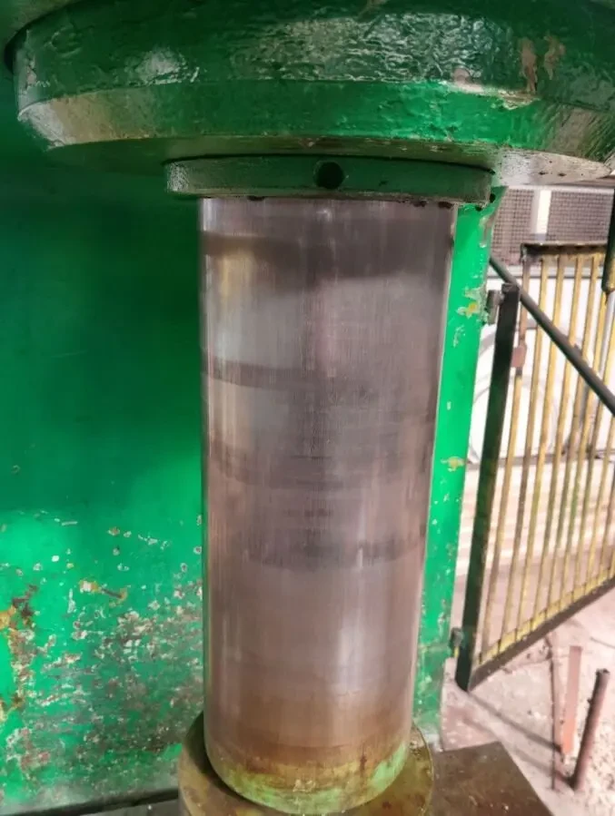 Прес гідравлічний П418В зусилля 160 тон 4