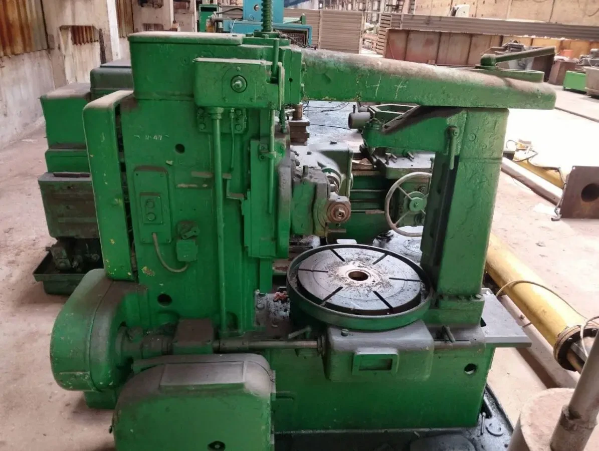 Зубофрезерний верстат 532