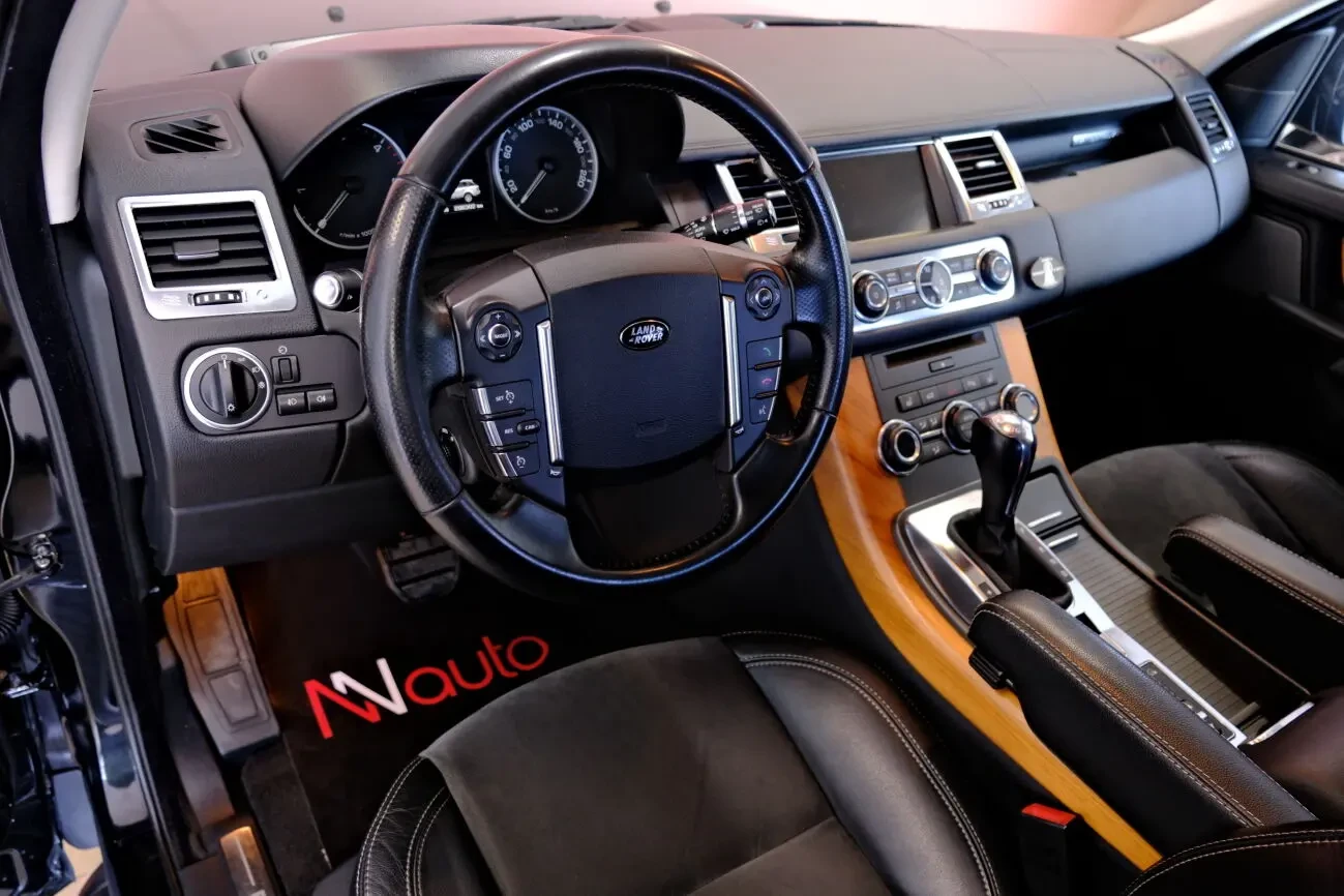 Land Rover Range Rover Sport 7