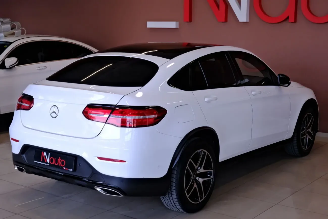 Mercedes-Benz GLC250 5