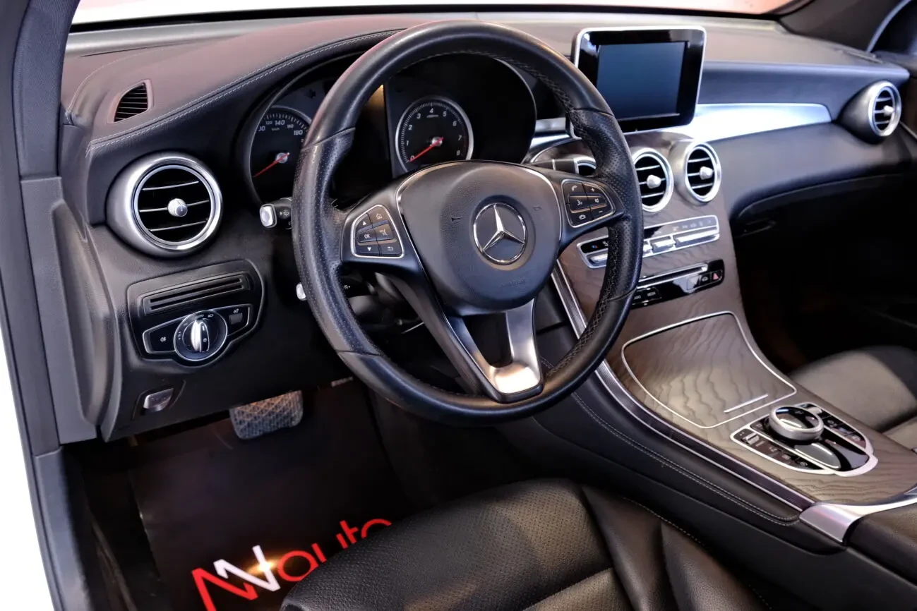 Mercedes-Benz GLC250 7